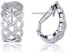 At Jack Conner Designs you’ll find an irresistible collection of diamond earrings in white gold, yellow gold and platinum
